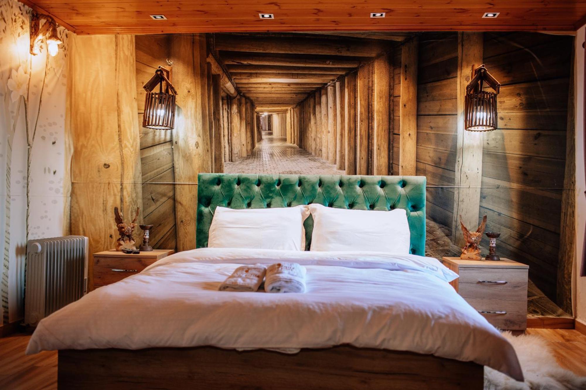 Keshtjella Xhabeqos Hotel 4*