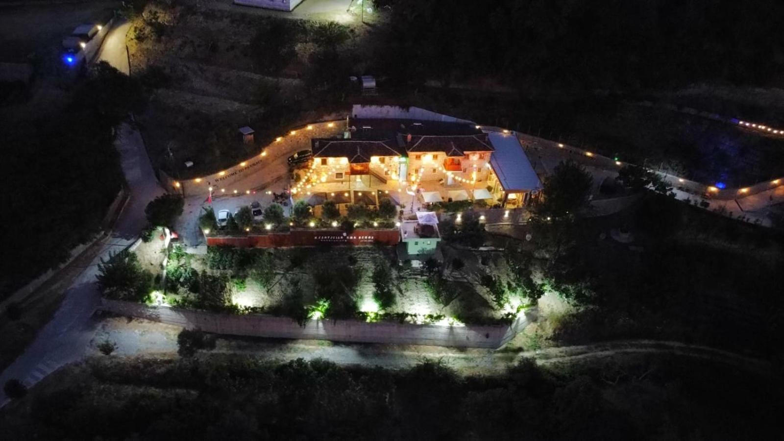 Keshtjella Xhabeqos 4*