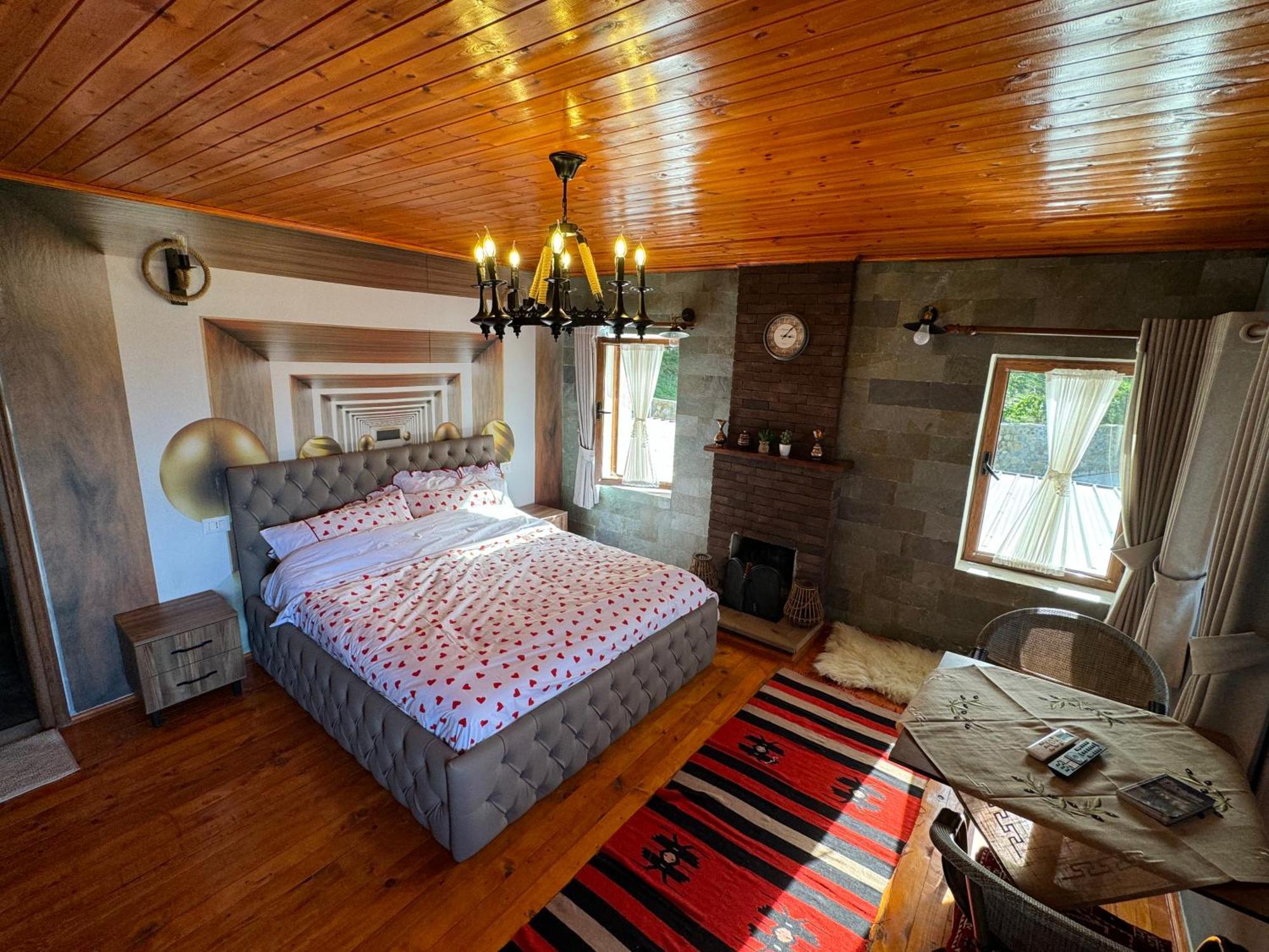 Keshtjella Xhabeqos Hotel