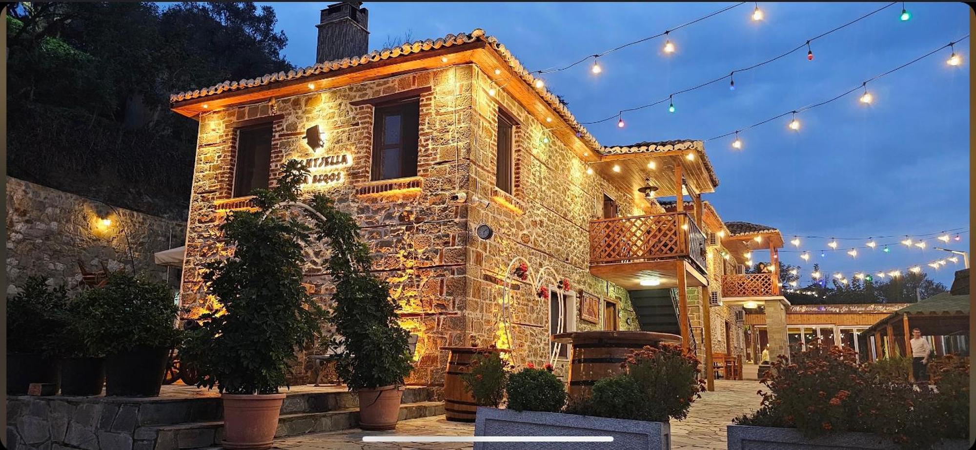 Keshtjella Xhabeqos Hotel 4*