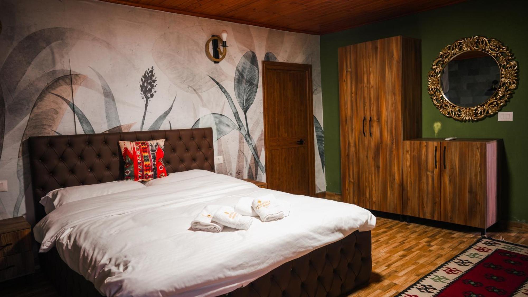 Keshtjella Xhabeqos Hotel Ljaknasi