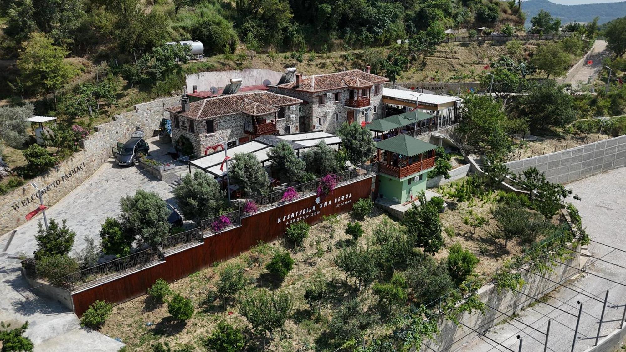 Hotel Keshtjella Xhabeqos